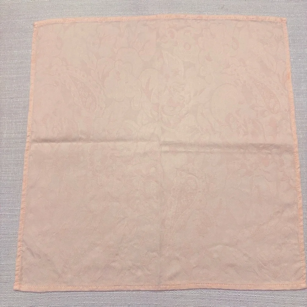 Vintage Necessities Blush Pink Damask Jacquard Dinner Napkins Set of 8 17.5x17.5